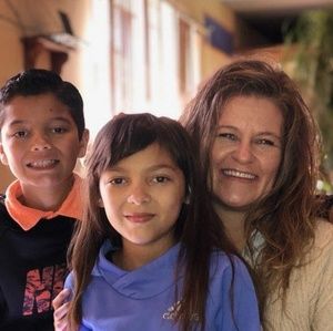 Meet your Posher, Cara